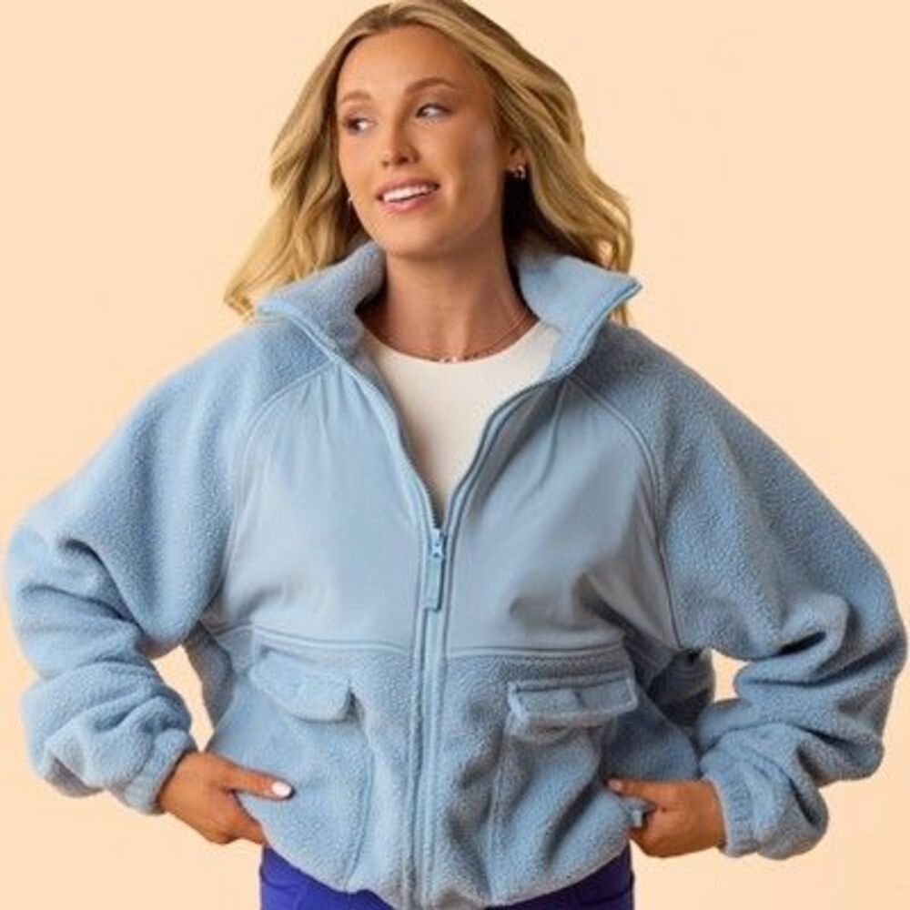 Blogilates Women's Bonfire Fleece Jacket - Light Blue XS - Picture 1 of 1